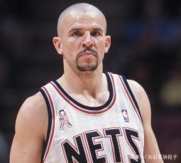 两轮中表现 两轮中表现