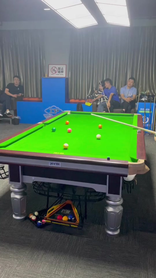 进行适应场 进行适应场